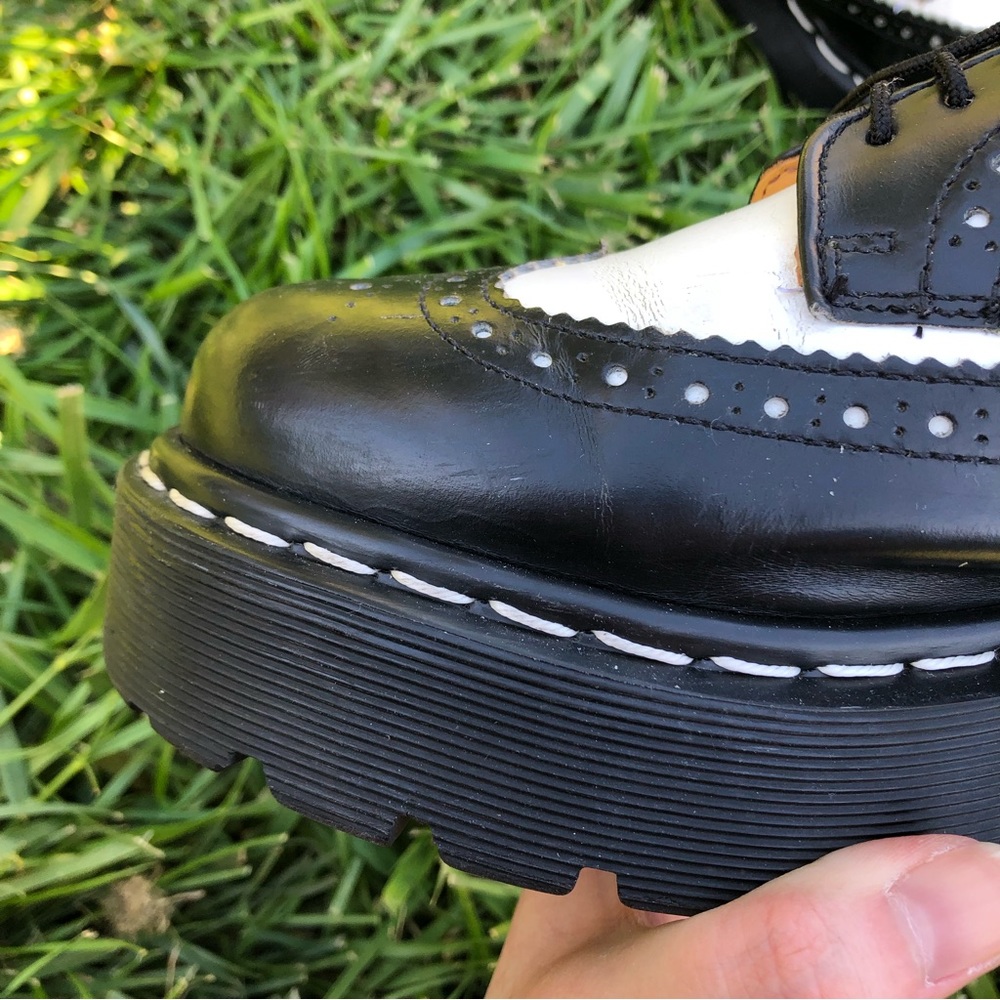 Rare Dr. Martens 3989 Tuxedo Wingtip Brogue Platform Oxfords - Picture 9 of 16